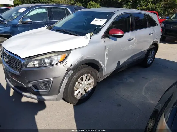 5XYPG4A34JG354870 2018 KIA SORENTO - Image 2