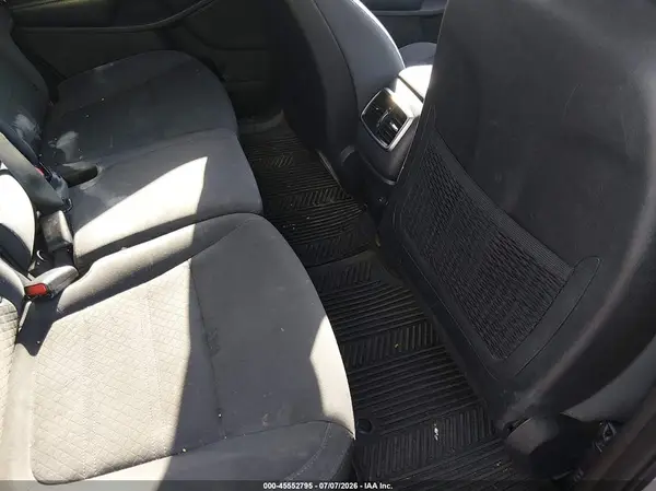 5XYPG4A34JG354870 2018 KIA SORENTO - Image 8