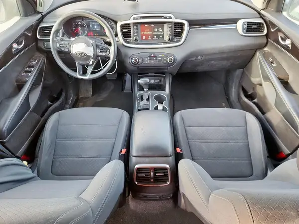 5XYPG4A34JG376528 2018 KIA SORENTO - Image 8