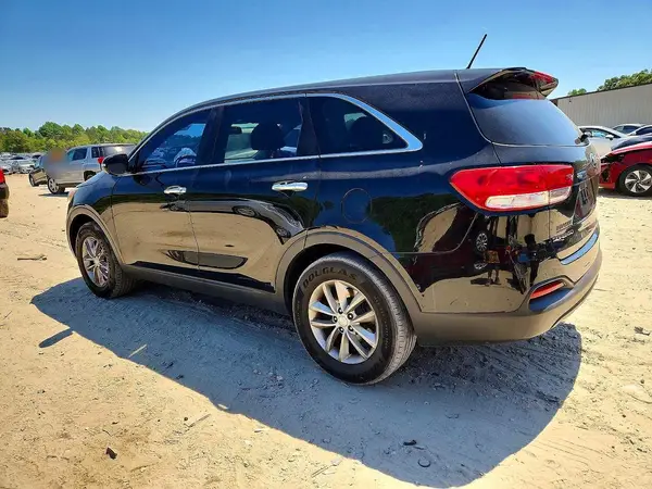 5XYPG4A34JG392907 2018 KIA SORENTO - Image 2