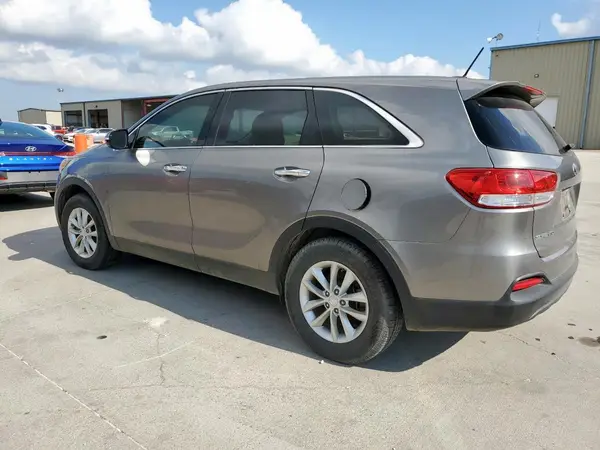 5XYPG4A34JG412718 2018 KIA SORENTO - Image 2