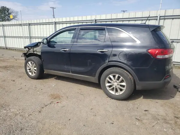 5XYPG4A34JG413514 2018 KIA SORENTO - Image 2