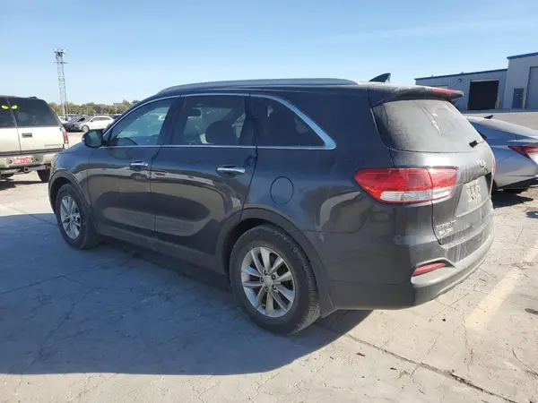 5XYPG4A34JG430233 2018 KIA SORENTO - Image 2