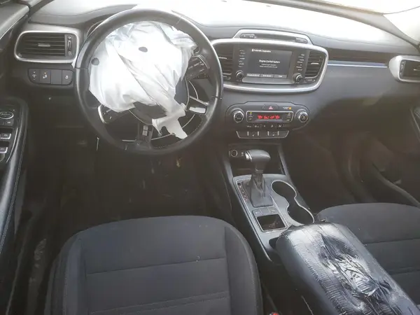 5XYPG4A34KG436633 2019 KIA SORENTO - Image 8