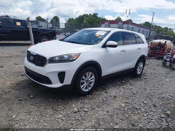 5XYPG4A34KG454145 2019 KIA SORENTO - Image 2