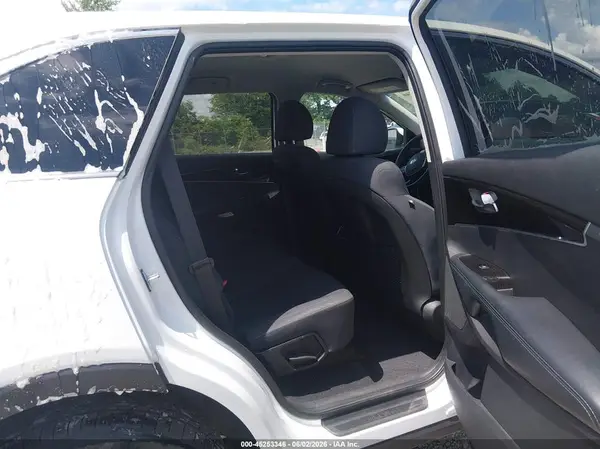 5XYPG4A34KG454145 2019 KIA SORENTO - Image 8