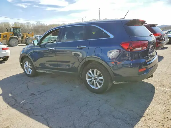 5XYPG4A34KG456400 2019 KIA SORENTO - Image 2