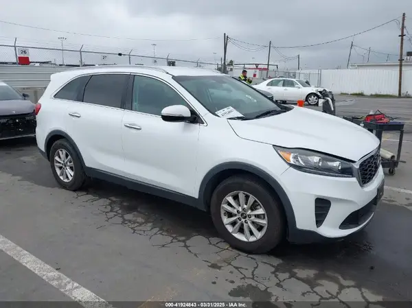 5XYPG4A34KG465212 2019 KIA SORENTO - Image 1