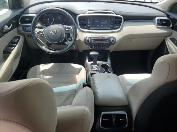 5XYPG4A34KG475335 2019 KIA SORENTO - Image 8