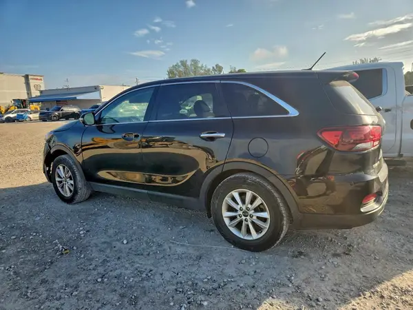 5XYPG4A34KG475903 2019 KIA SORENTO - Image 2