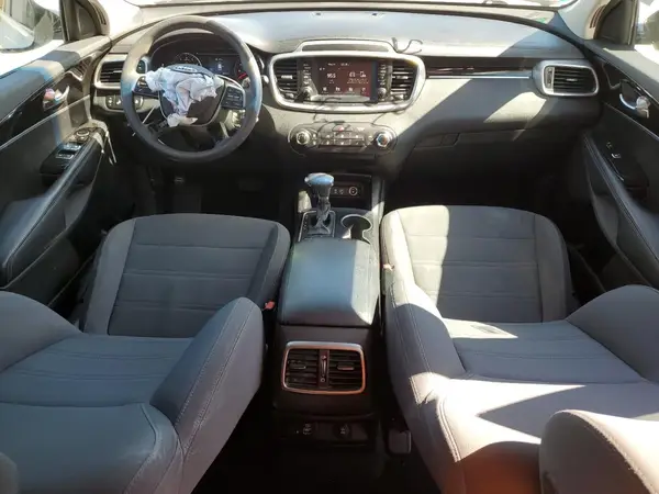 5XYPG4A34KG499523 2019 KIA SORENTO - Image 8