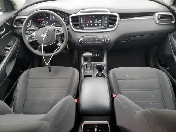 5XYPG4A34KG500072 2019 KIA SORENTO - Image 8