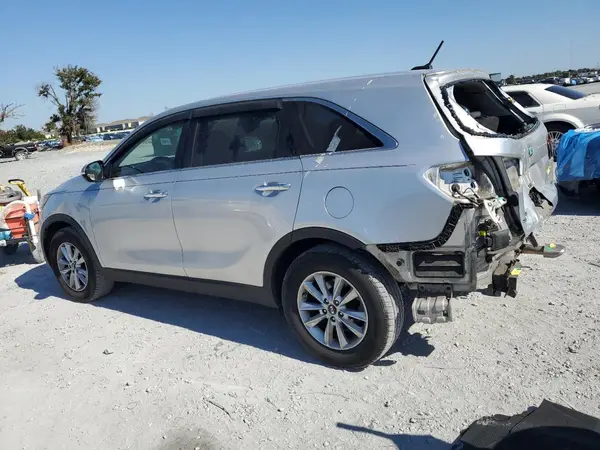 5XYPG4A34KG504929 2019 KIA SORENTO - Image 2
