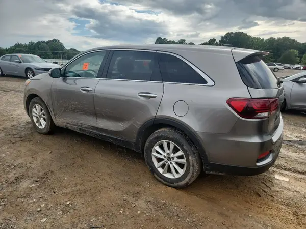 5XYPG4A34KG509709 2019 KIA SORENTO - Image 2