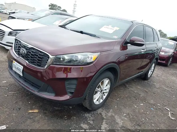 5XYPG4A34KG510570 2019 KIA SORENTO - Image 2
