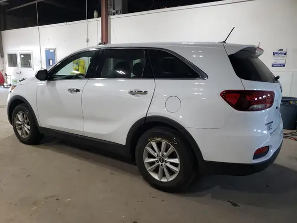 5XYPG4A34KG513890 2019 KIA SORENTO - Image 2