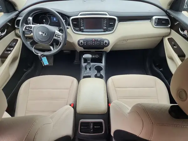5XYPG4A34KG527725 2019 KIA SORENTO - Image 8