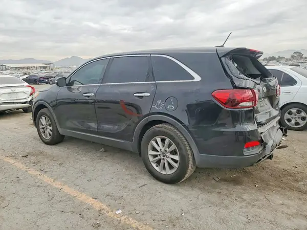 5XYPG4A34KG527997 2019 KIA SORENTO - Image 2