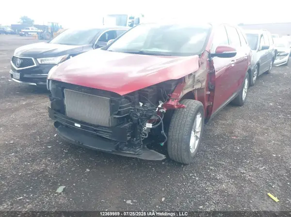 5XYPG4A34KG529409 2019 KIA SORENTO - Image 2