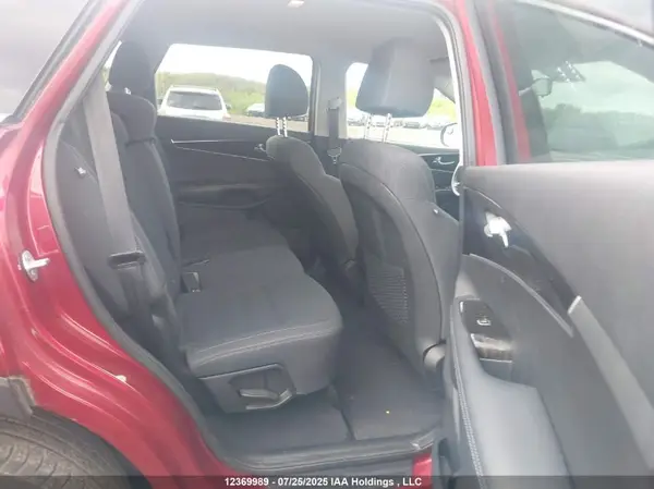 5XYPG4A34KG529409 2019 KIA SORENTO - Image 8