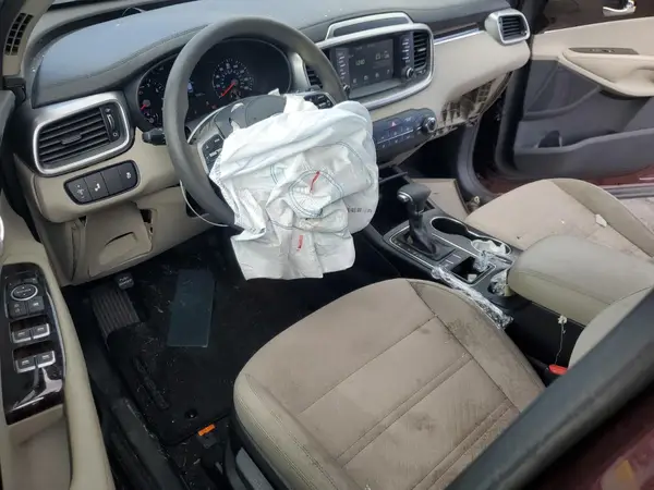 5XYPG4A34KG531385 2019 KIA SORENTO - Image 8