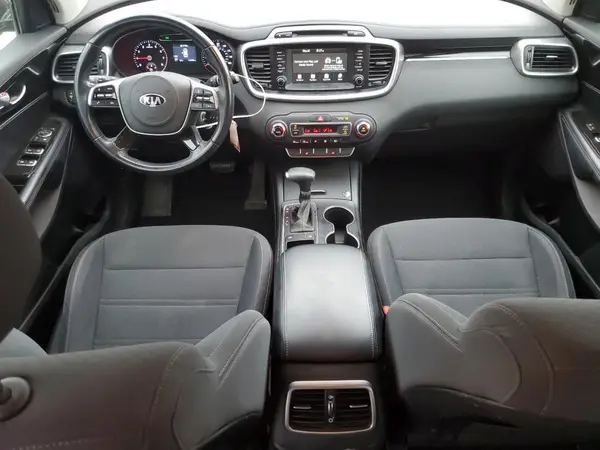 5XYPG4A34KG534173 2019 KIA SORENTO - Image 8