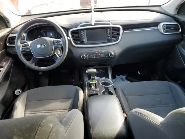 5XYPG4A34KG534660 2019 KIA SORENTO - Image 8