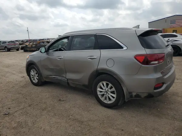 5XYPG4A34KG534917 2019 KIA SORENTO - Image 2