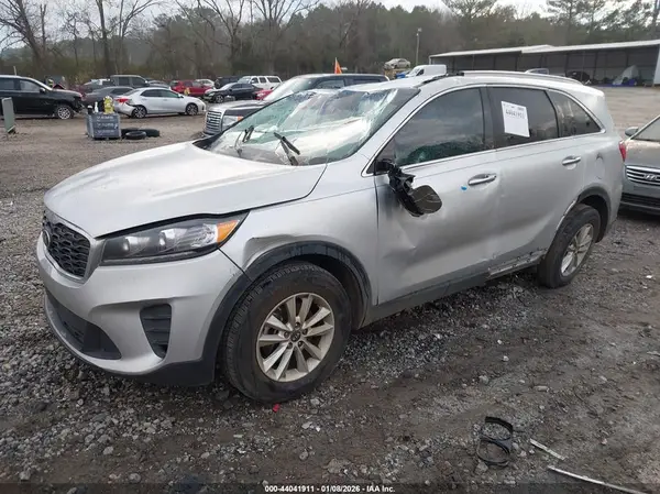 5XYPG4A34KG535324 2019 KIA SORENTO - Image 2