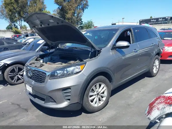 5XYPG4A34KG536845 2019 KIA SORENTO - Image 2