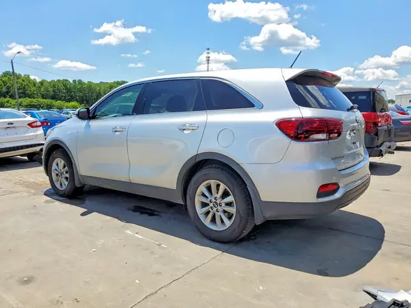 5XYPG4A34KG540572 2019 KIA SORENTO - Image 2