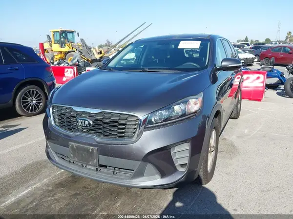 5XYPG4A34KG541009 2019 KIA SORENTO - Image 2
