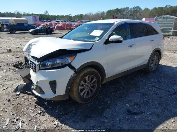 5XYPG4A34KG541253 2019 KIA SORENTO - Image 2