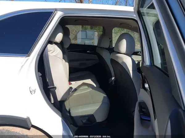 5XYPG4A34KG541253 2019 KIA SORENTO - Image 8