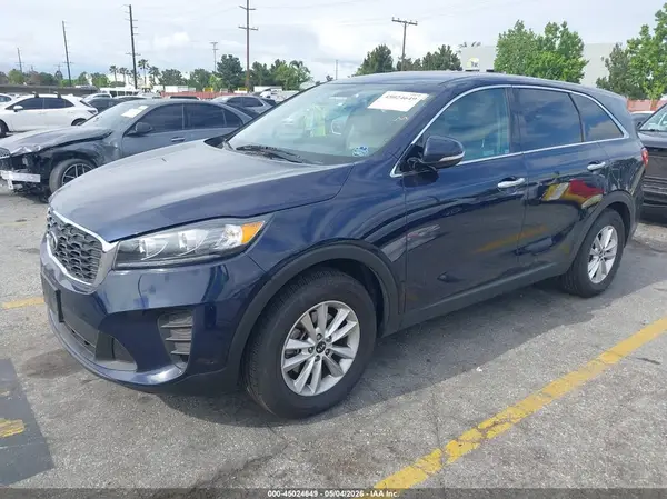5XYPG4A34KG541818 2019 KIA SORENTO - Image 2