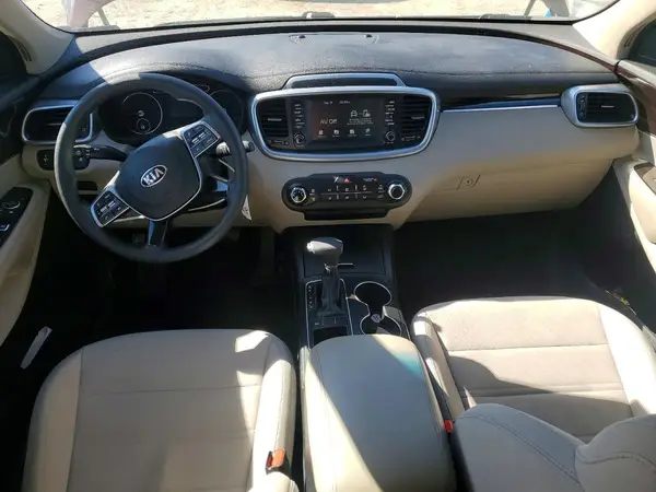 5XYPG4A34KG548624 2019 KIA SORENTO - Image 8