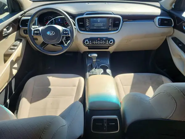 5XYPG4A34KG549546 2019 KIA SORENTO - Image 8