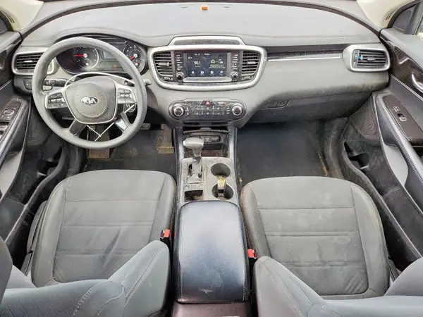 5XYPG4A34KG556514 2019 KIA SORENTO - Image 8