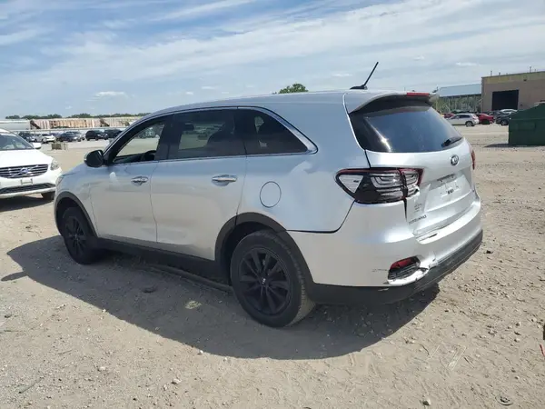 5XYPG4A34KG573572 2019 KIA SORENTO - Image 2
