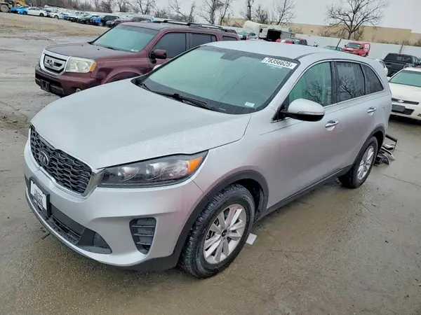 5XYPG4A34KG575712 2019 KIA SORENTO - Image 1