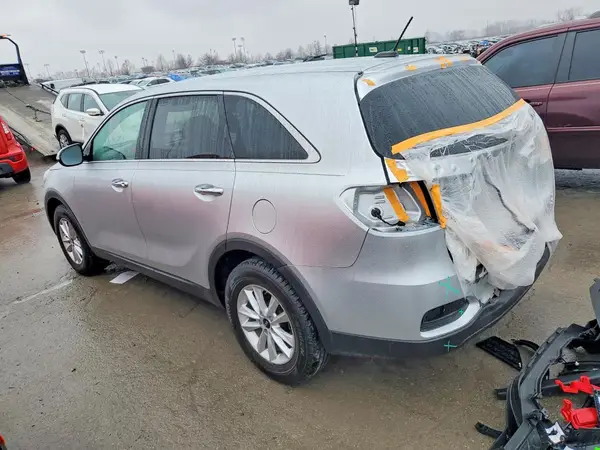 5XYPG4A34KG575712 2019 KIA SORENTO - Image 2