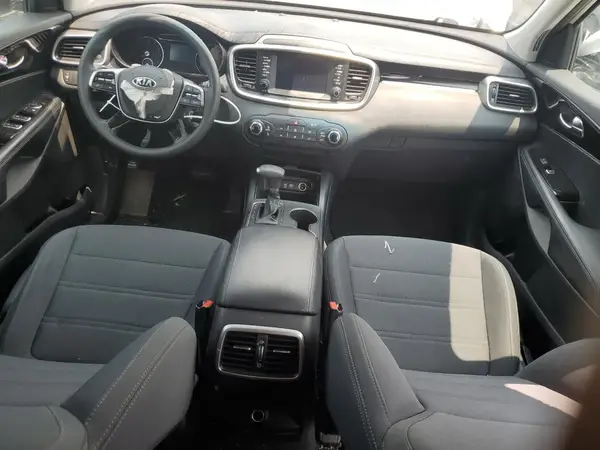 5XYPG4A34KG577718 2019 KIA SORENTO - Image 8