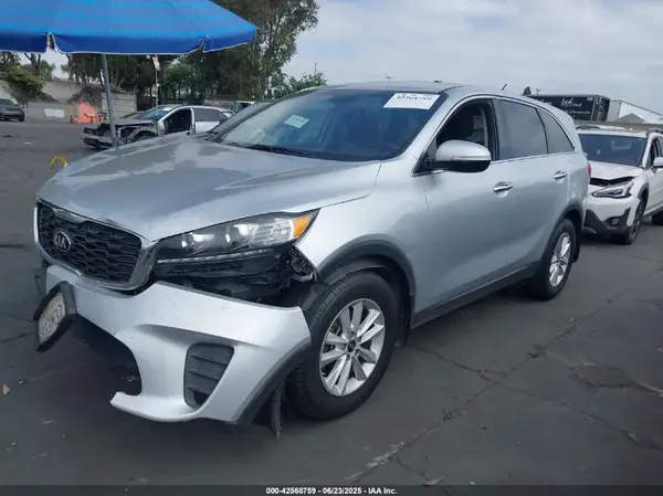 5XYPG4A34KG581462 2019 KIA SORENTO - Image 2