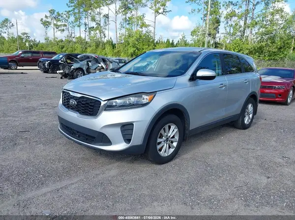 5XYPG4A34KG581784 2019 KIA SORENTO - Image 2