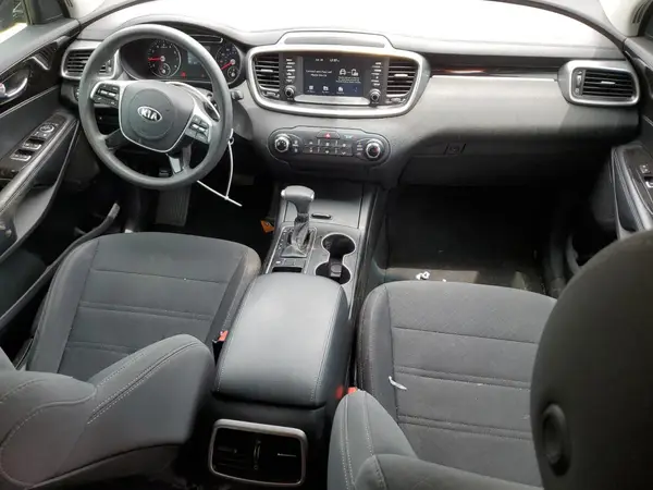 5XYPG4A34KG589528 2019 KIA SORENTO - Image 8