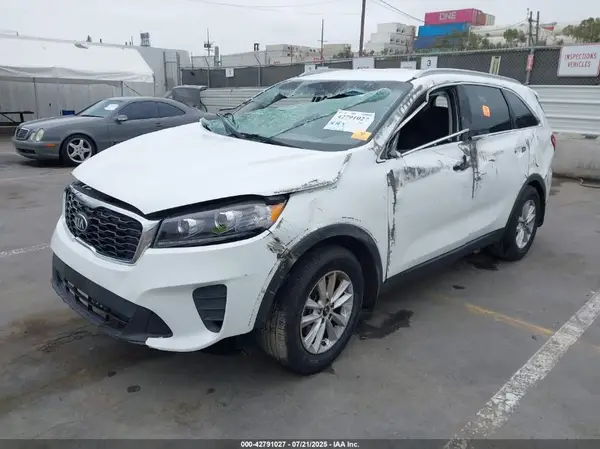 5XYPG4A34KG591229 2019 KIA SORENTO - Image 2