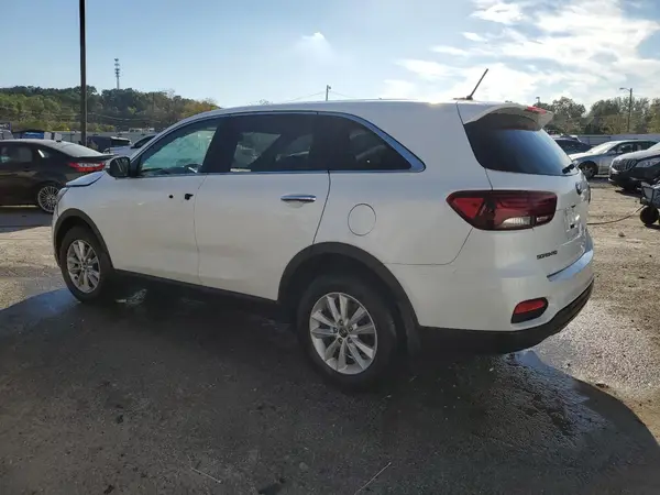 5XYPG4A34KG611060 2019 KIA SORENTO - Image 2