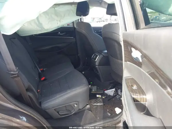 5XYPG4A34LG626840 2020 KIA SORENTO - Image 8