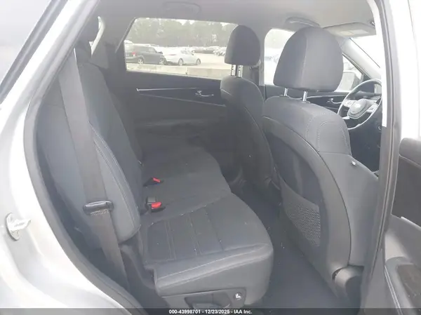 5XYPG4A34LG627714 2020 KIA SORENTO - Image 8