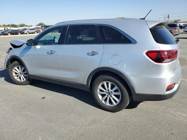 5XYPG4A34LG637935 2020 KIA SORENTO - Image 2